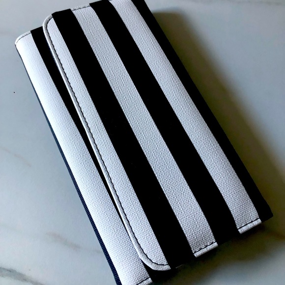 Black & White Striped Wallet/Clutch - Picture 3 of 6